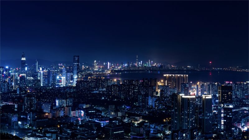 Hình nền máy tính 4K toàn cảnh thành phố về đêm