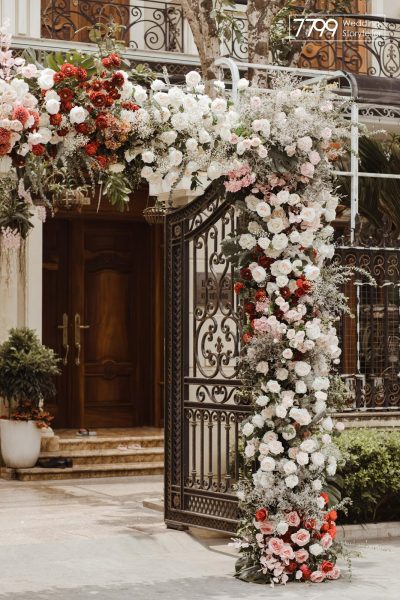 Ảnh cổng hoa cưới đẹp khung chữ nhật