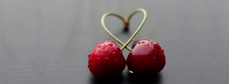 ảnh bìa tình yêu trái cây cherry